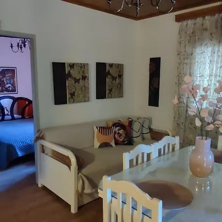 Garden House * Nafplio